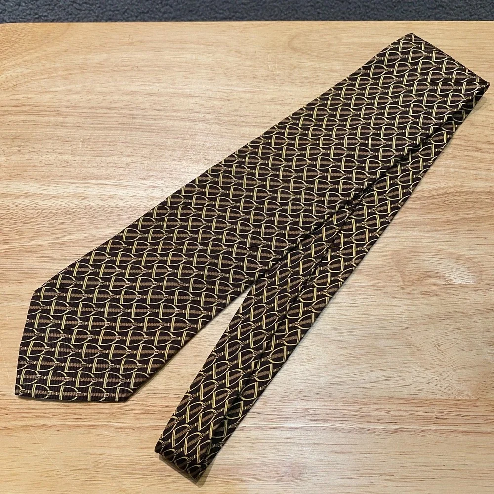 Gucci Necktie Tie Mens Black Gold Horse Bit Print Silk Old Money Luxury Italy